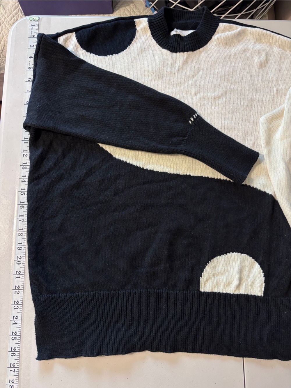Pistola Colorblock Sweater Oversized Size Small Black Cream Yin Yang Darya Crew - Picture 9 of 12
